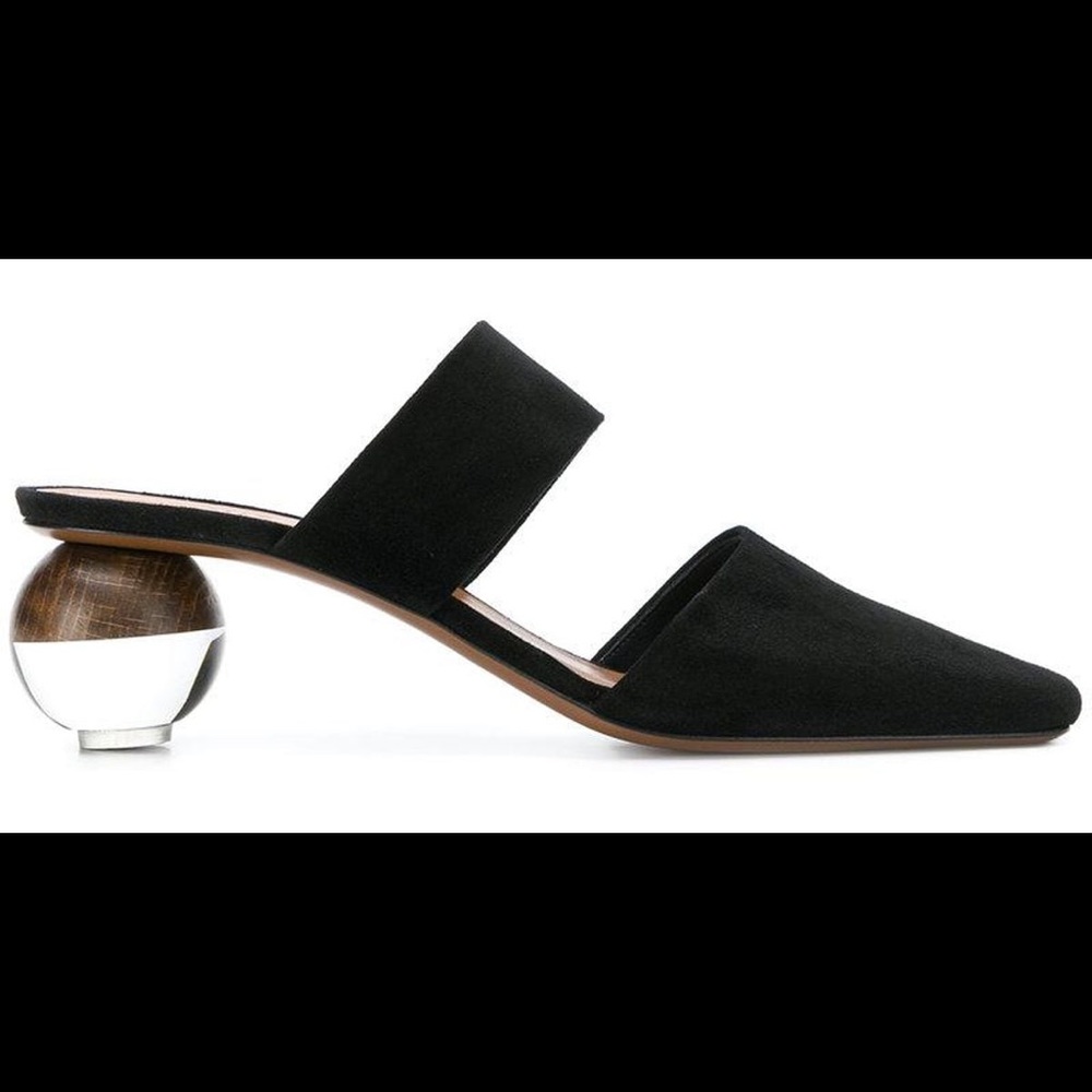 White Neous Ball Heel Shoes, Size 40/8.5 (Never Worn Outside)